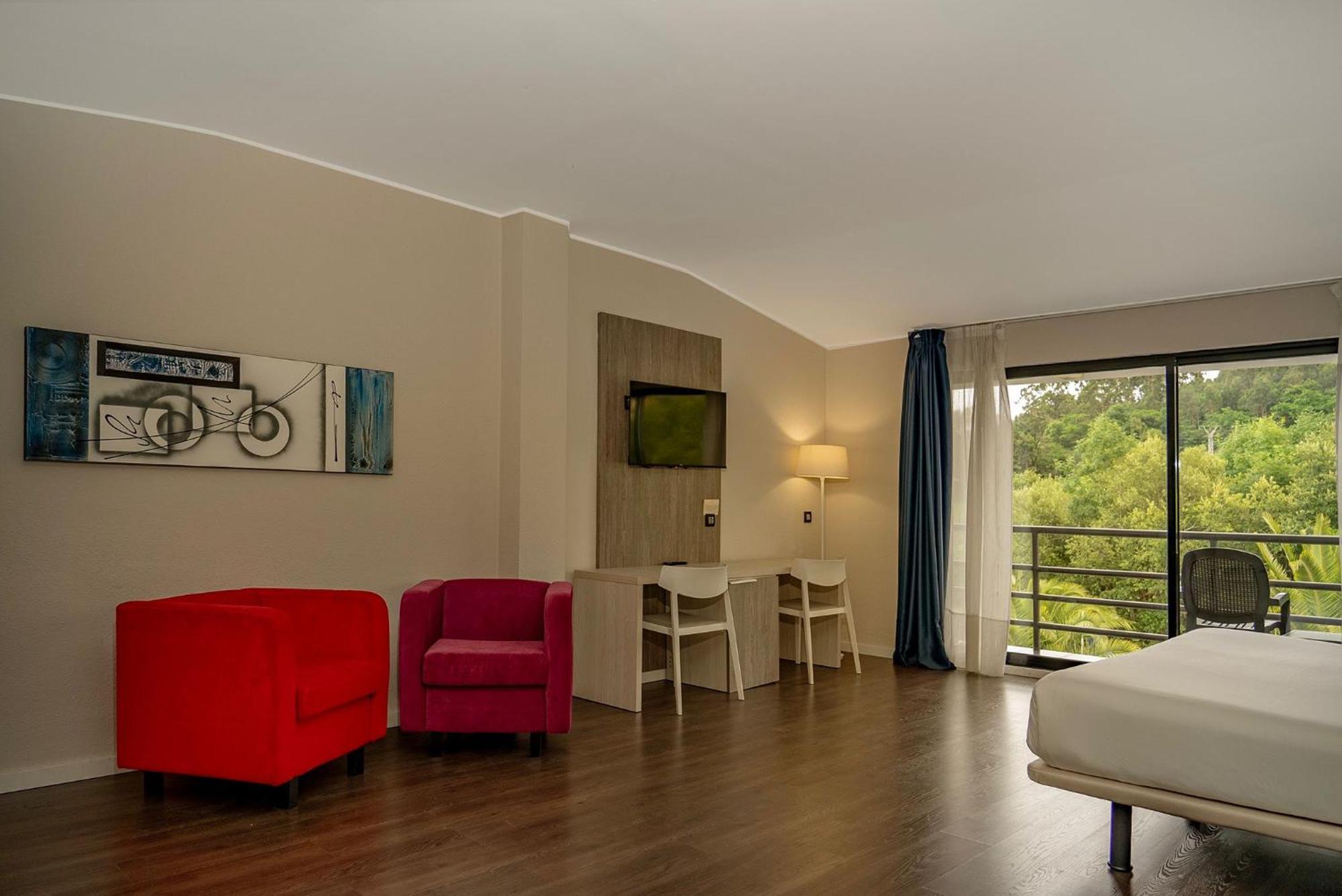 Hotel La Palma De Llanes Bagian luar foto