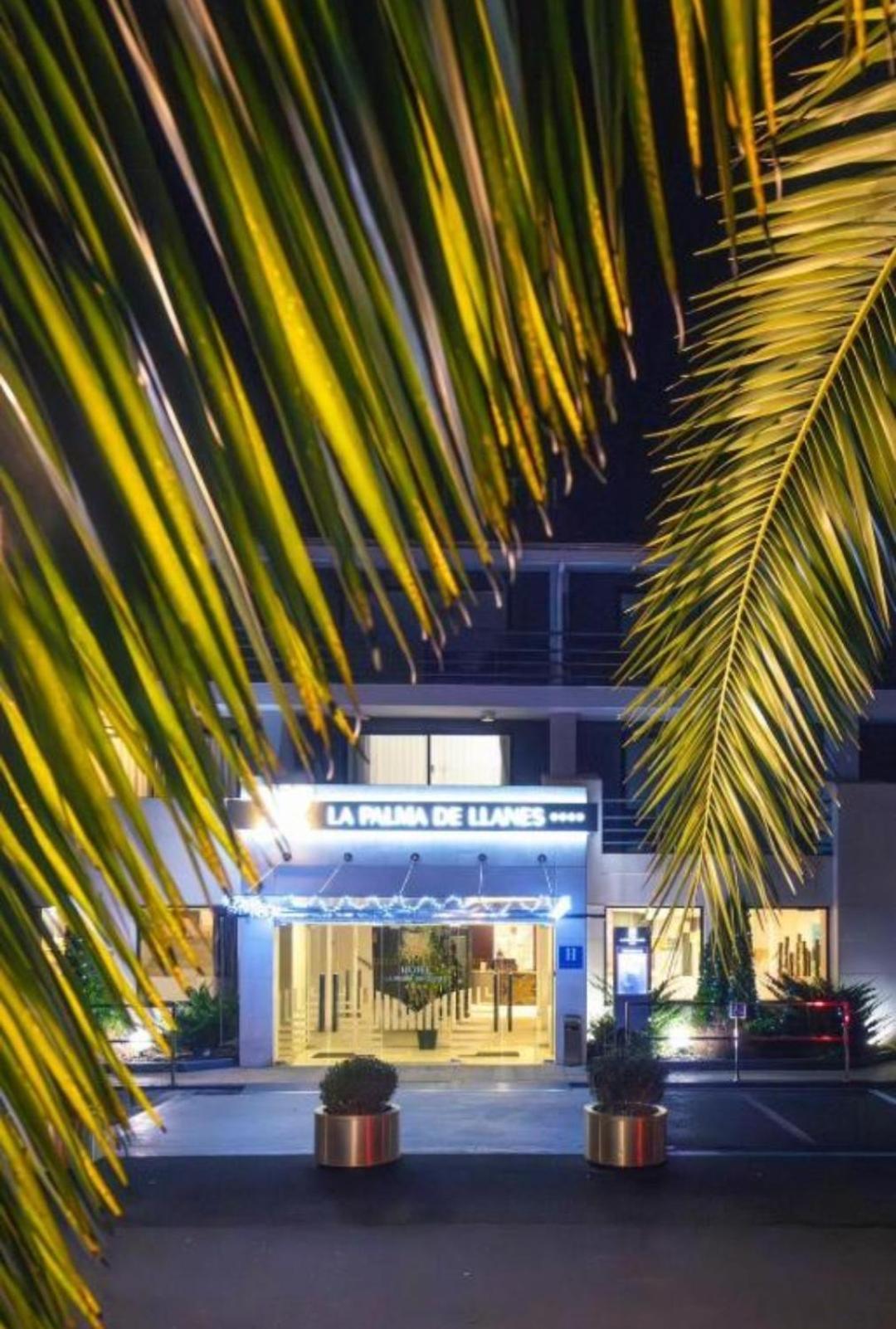 Hotel La Palma De Llanes Bagian luar foto