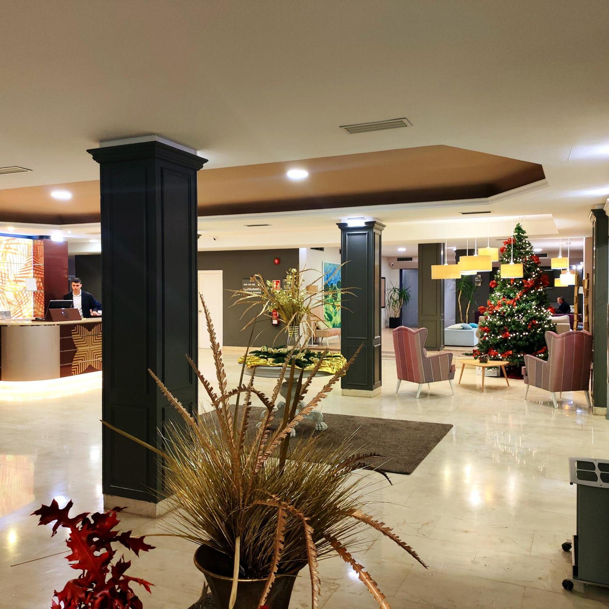 Hotel La Palma De Llanes Bagian luar foto