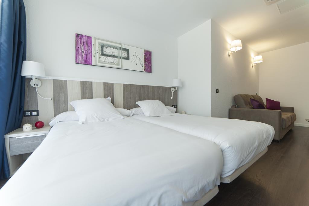 Hotel La Palma De Llanes Bagian luar foto